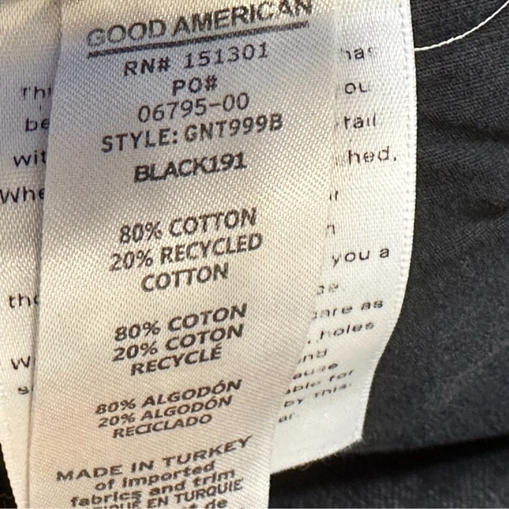 Good American 90s Trouser Jeans - Picture 9 of 9